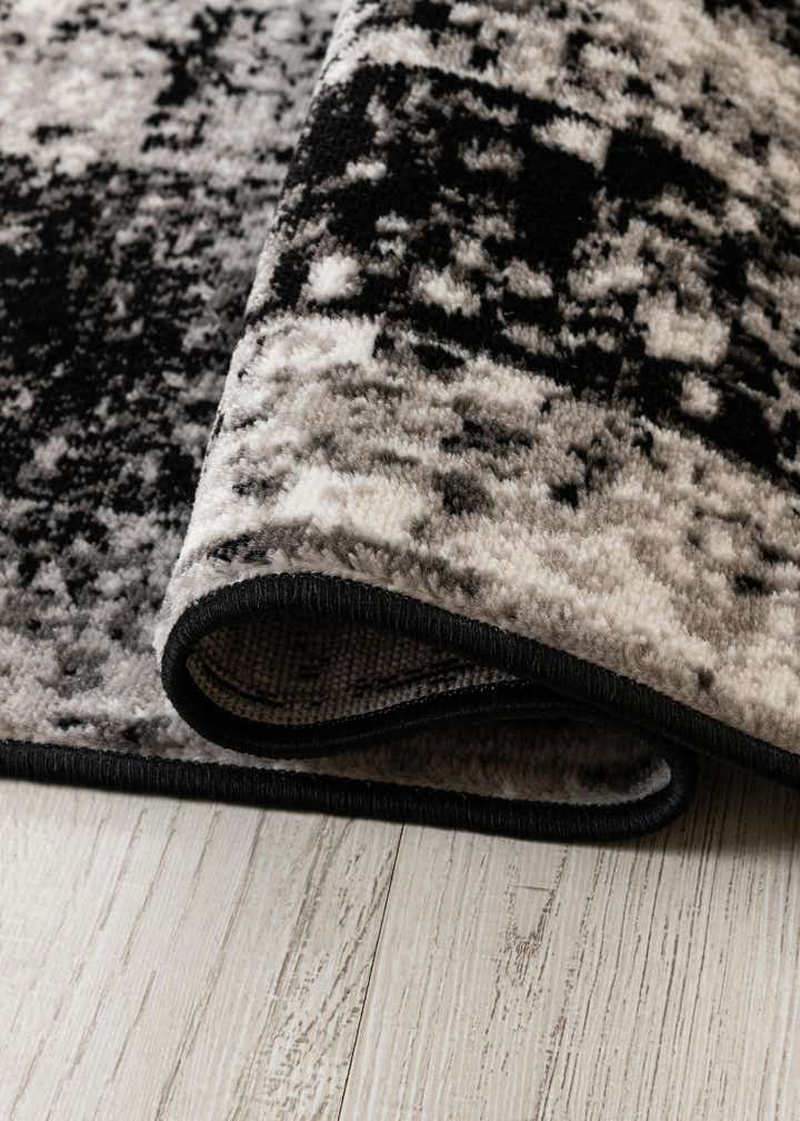 6' x 9' Monaco Rug With Pad Bundle