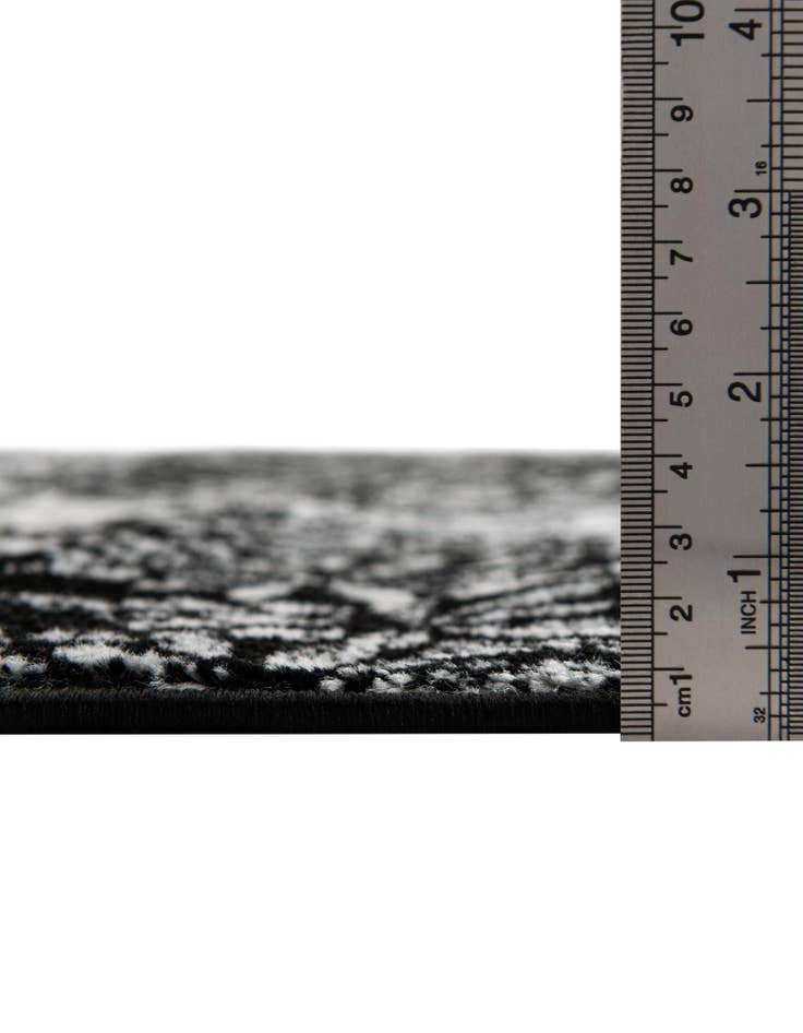 Detail image of 5' 3 x 8' Monte Carlo Rug
