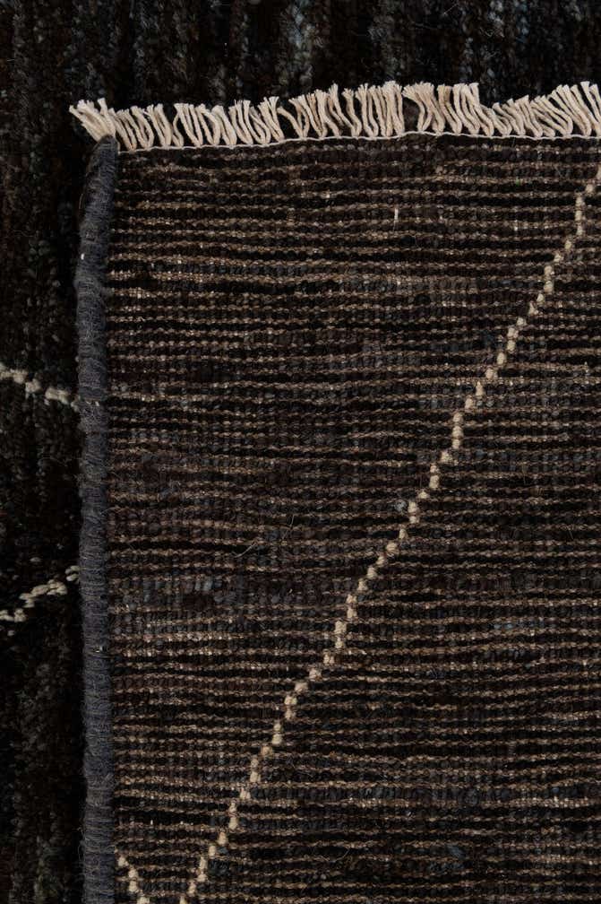 4' 6 x 6' 7 Hand Knotted Moroccan Wool Rug