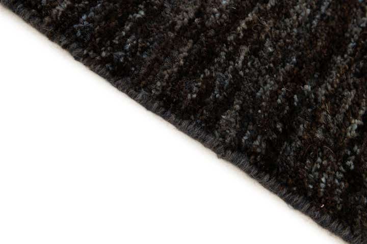 4' 6 x 6' 7 Hand Knotted Moroccan Wool Rug