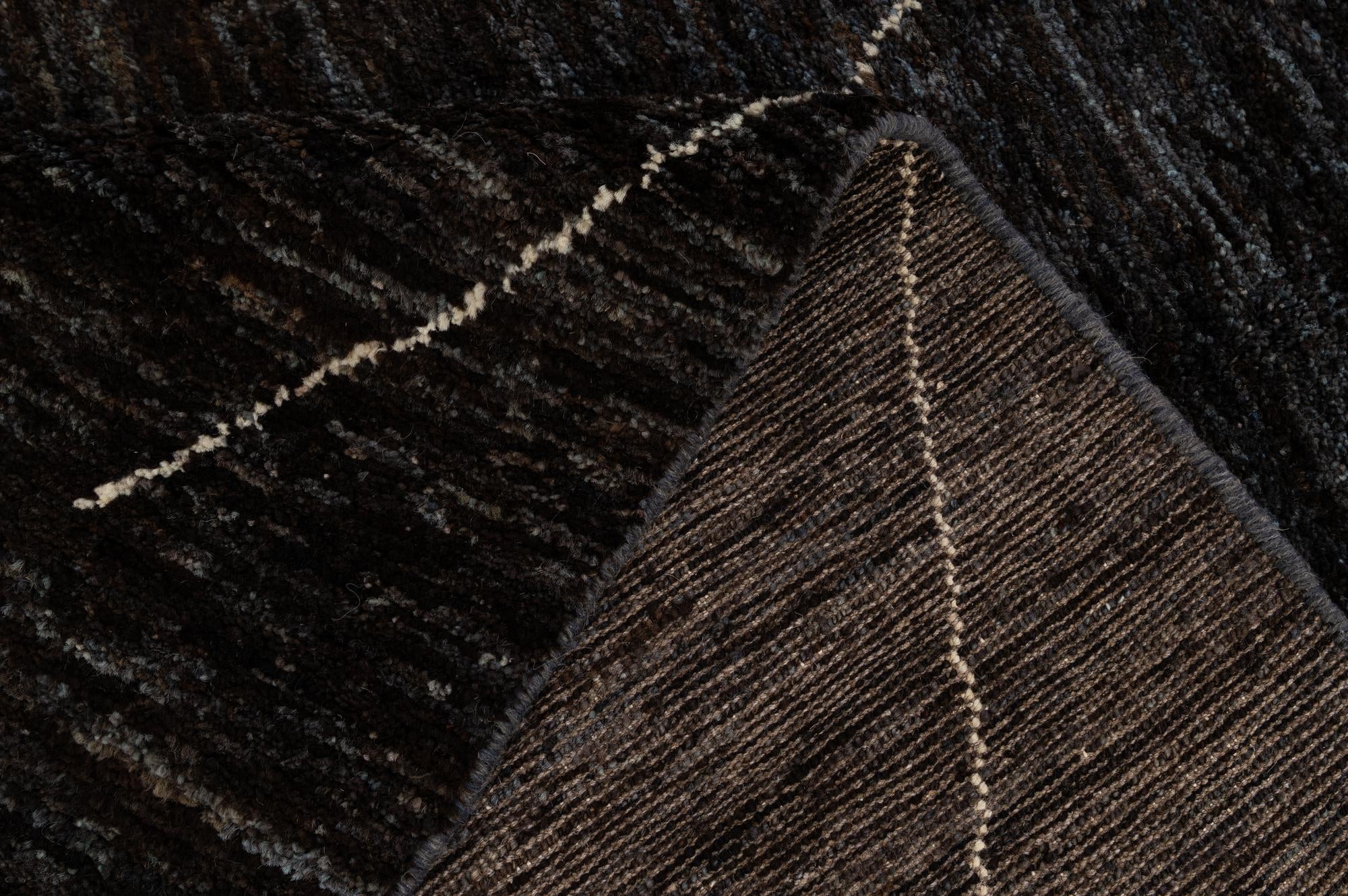4' 6 x 6' 7 Hand Knotted Moroccan Wool Rug