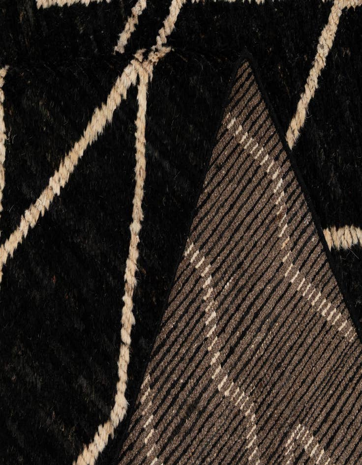 Detail image of 5' 4 x 6' 6  Hand Knotted Moroccan Wool Rug