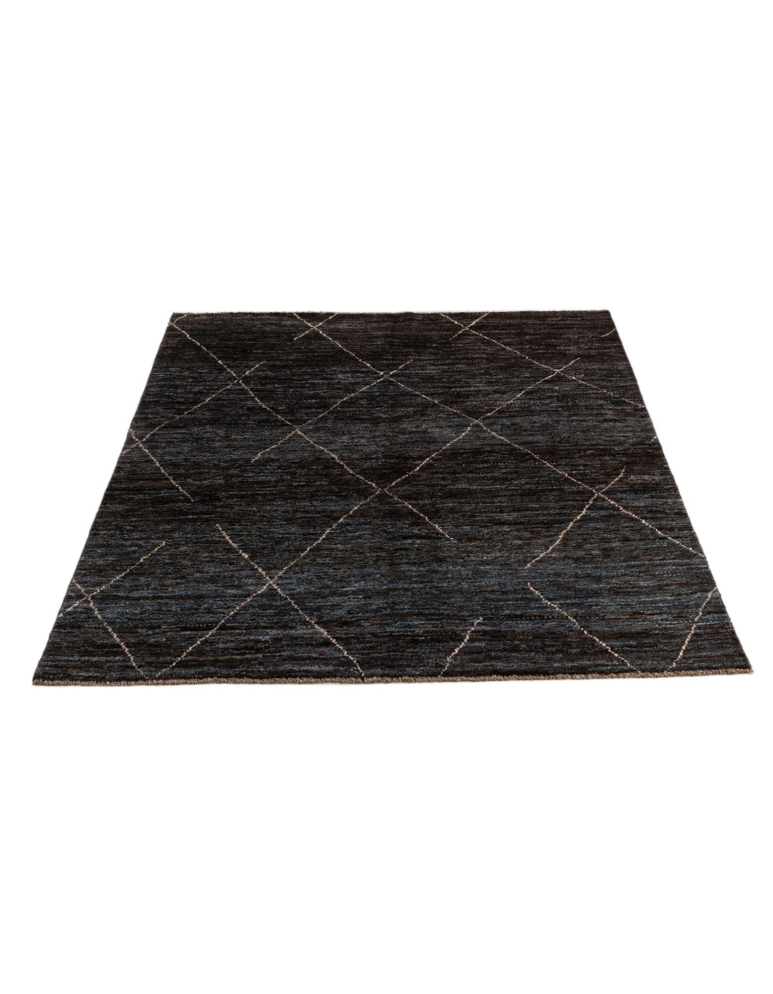 5' 2 x 7' 7 Hand Knotted Moroccan Wool Rug