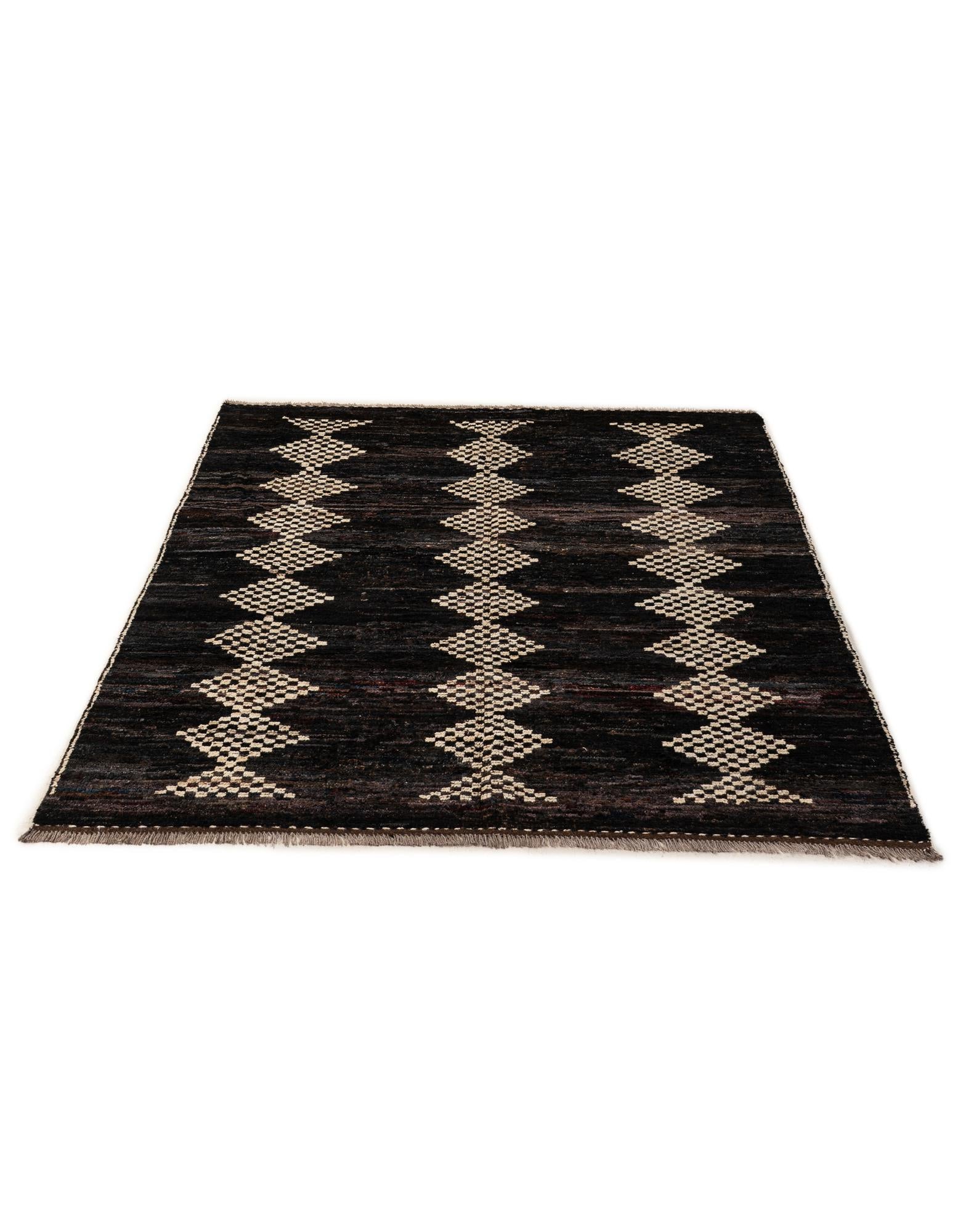 5' 11 x 7' 11 Hand Knotted Moroccan Wool Rug