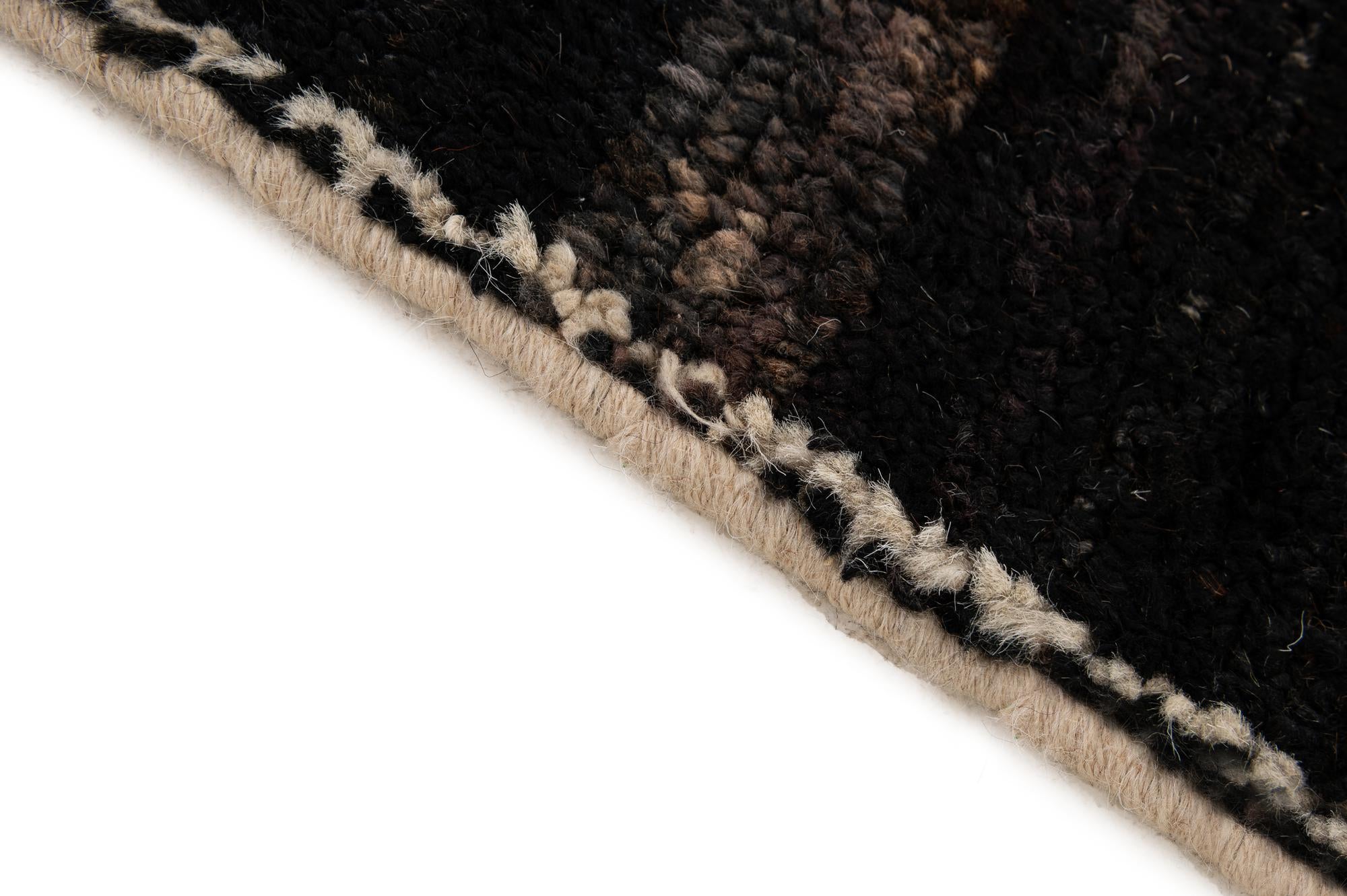 5' 11 x 7' 11 Hand Knotted Moroccan Wool Rug