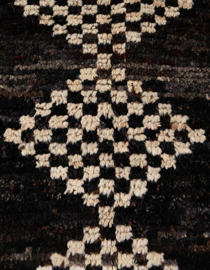 Detail image of 5' 11 x 7' 11  Hand Knotted Moroccan Wool Rug