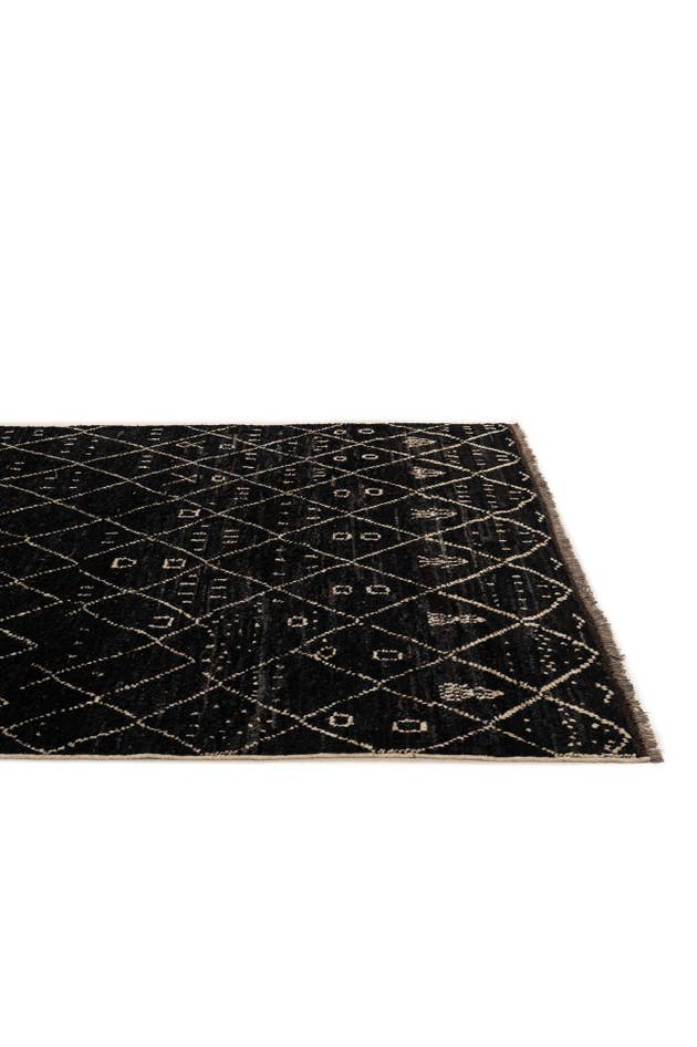 Detail image of 6' 8 x 9' 7 Hand Knotted Moroccan Wool Rug