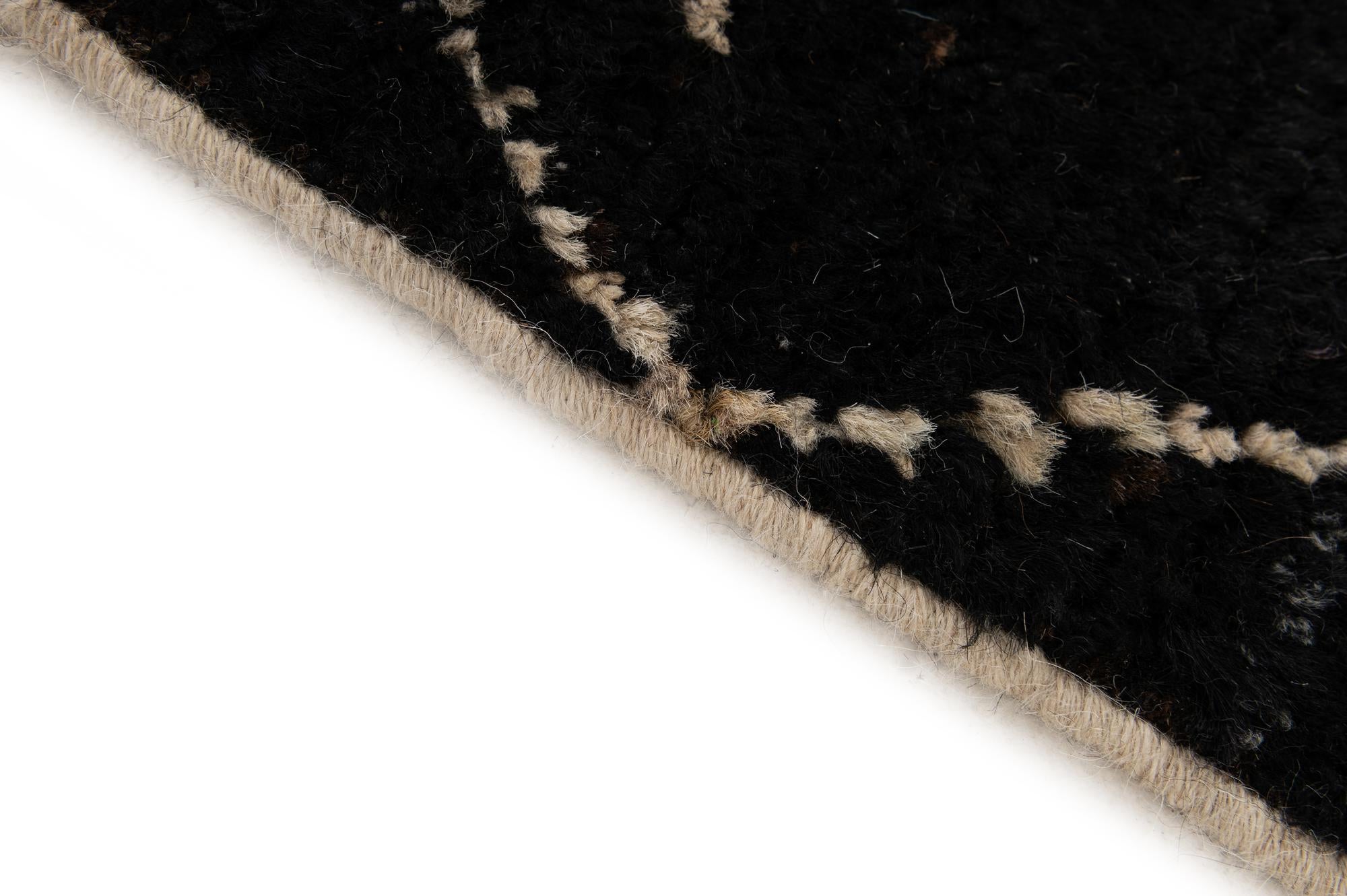 6' 8 x 9' 7 Hand Knotted Moroccan Wool Rug