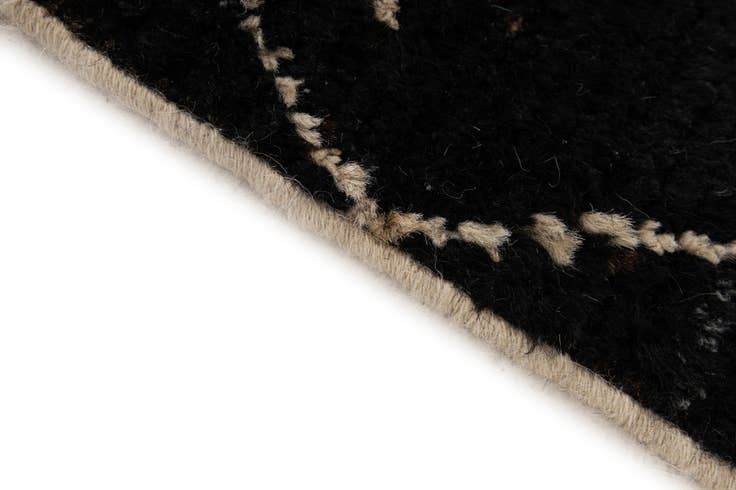 Detail image of 6' 8 x 9' 7 Hand Knotted Moroccan Wool Rug