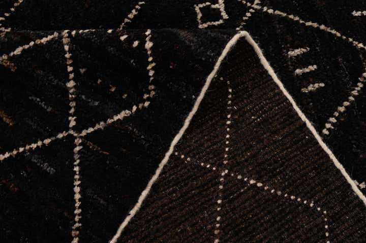 6' 8 x 9' 7 Hand Knotted Moroccan Wool Rug