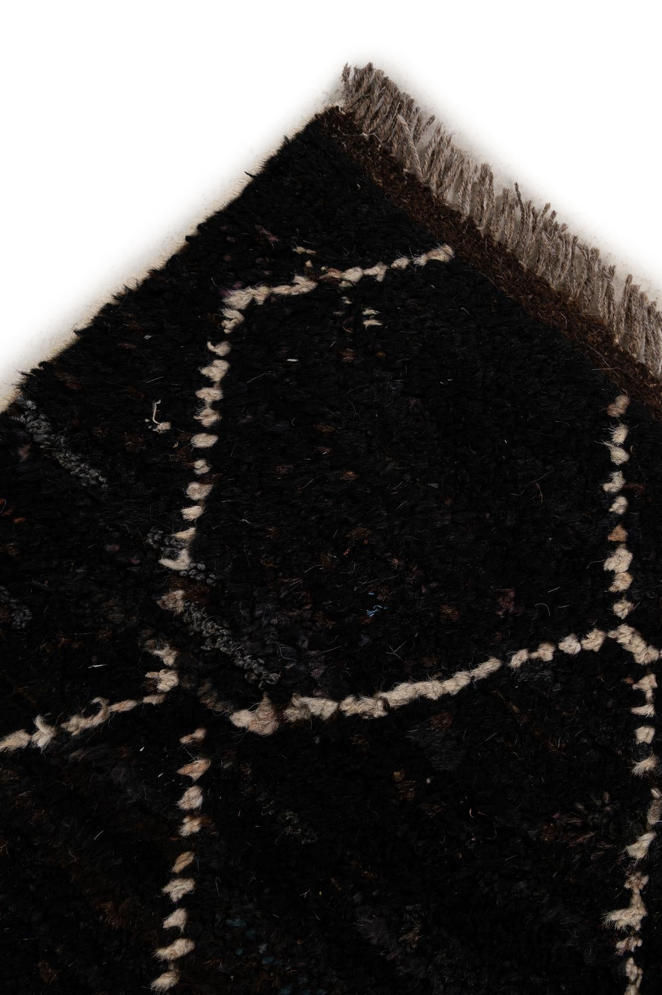 6' 8 x 9' 7 Hand Knotted Moroccan Wool Rug
