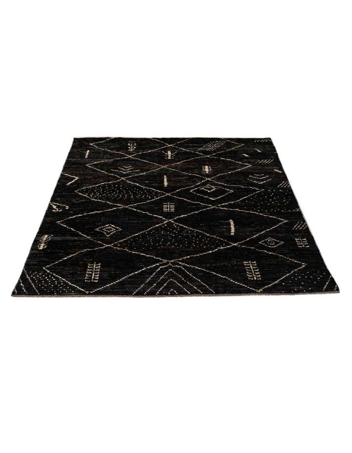 6' 9 x 9' 3 Hand Knotted Moroccan Wool Rug