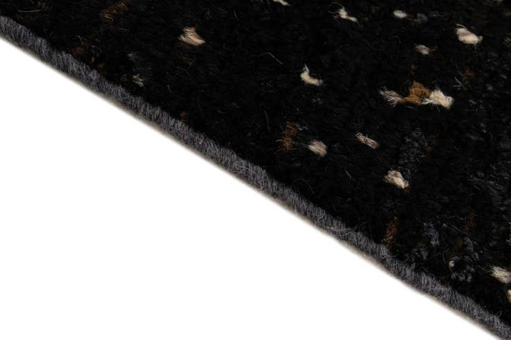 Detail image of 6' 9 x 9' 3 Hand Knotted Moroccan Wool Rug