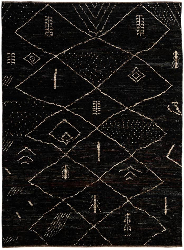 Detail image of 6' 9 x 9' 3 Hand Knotted Moroccan Wool Rug