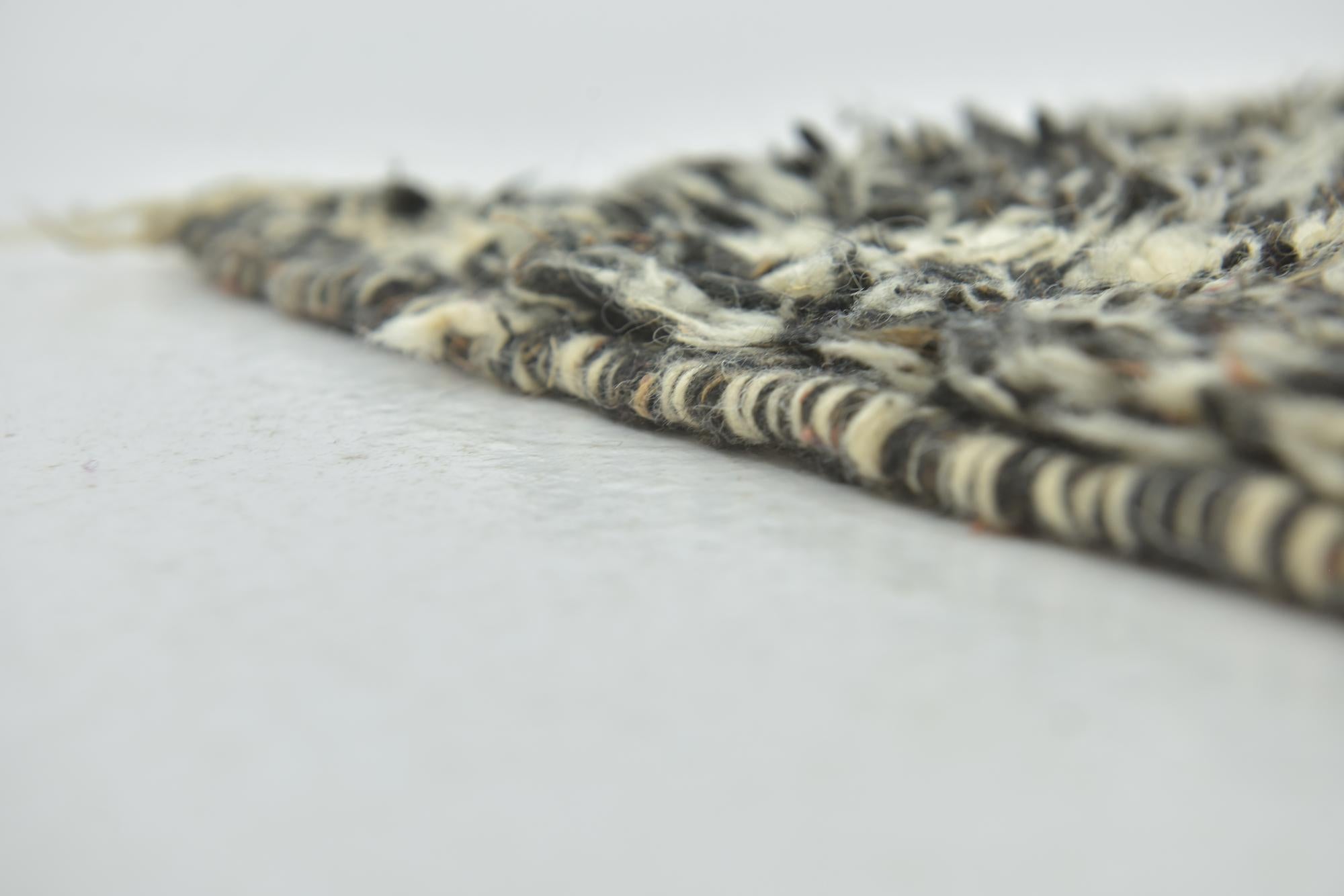 6' 8 x 9' Hand Knotted Moroccan Wool Rug