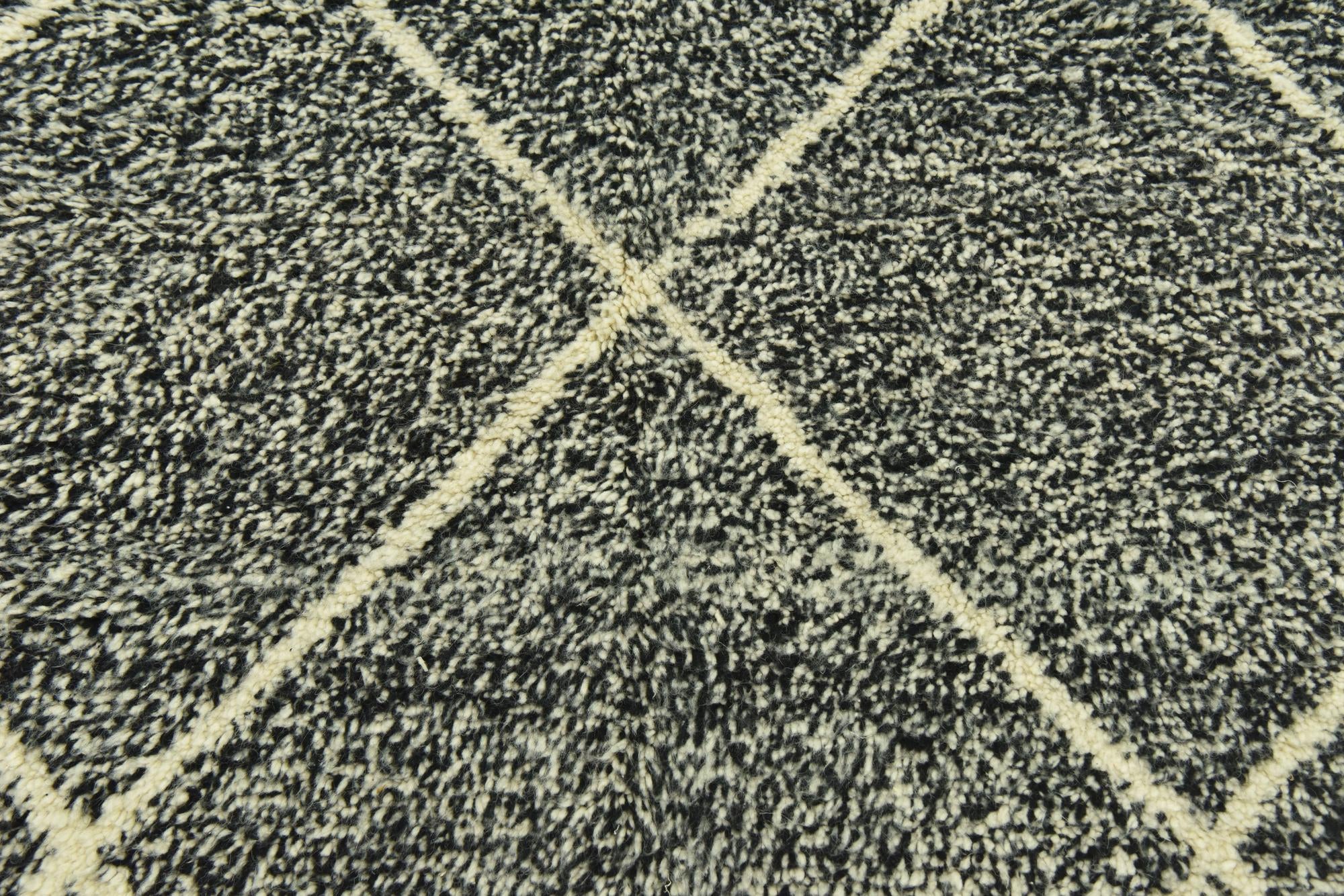 5' 5 x 8' 5 Hand Knotted Moroccan Wool Rug