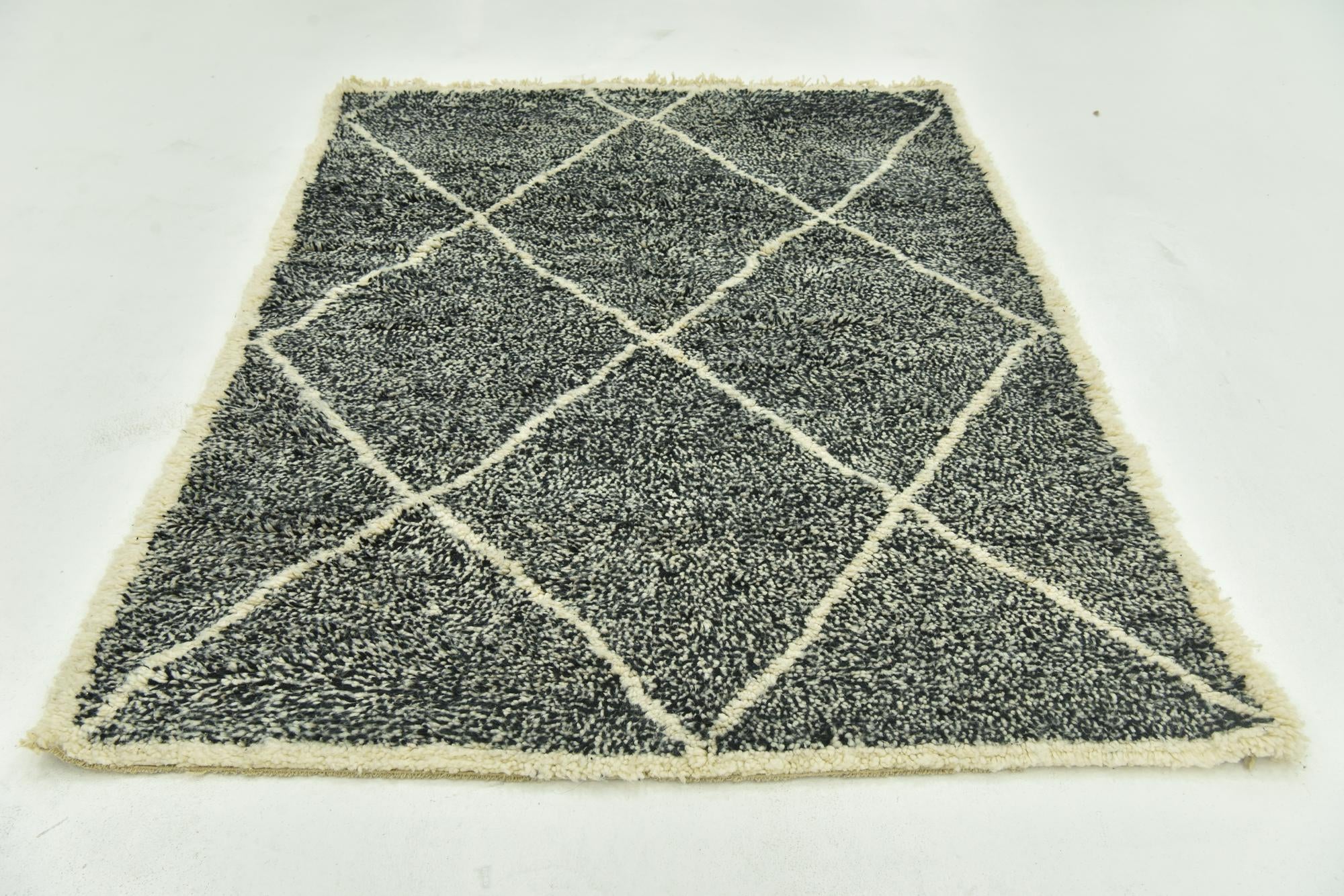 5' 6 x 7' 7 Hand Knotted Moroccan Wool Rug