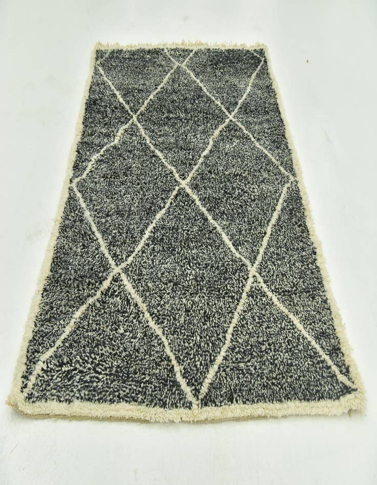 Detail image of 5' 6 x 7' 7 Hand Knotted Moroccan Wool Rug