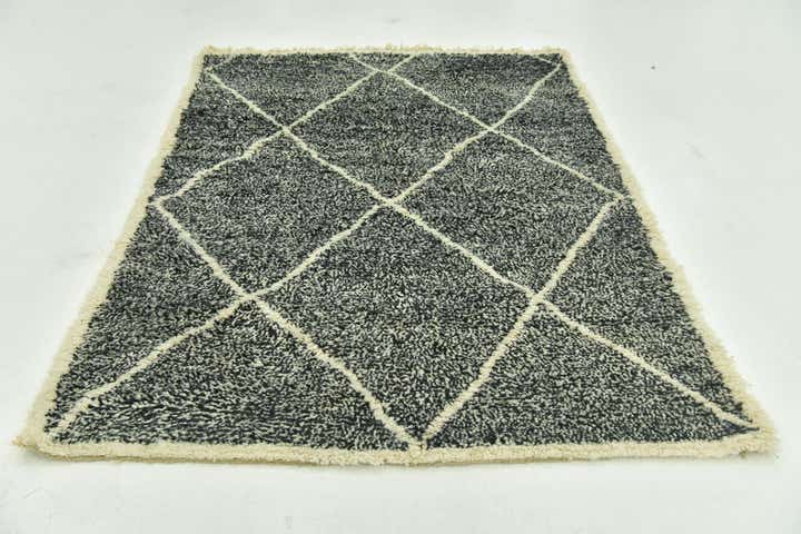 5' 6 x 7' 7 Hand Knotted Moroccan Wool Rug