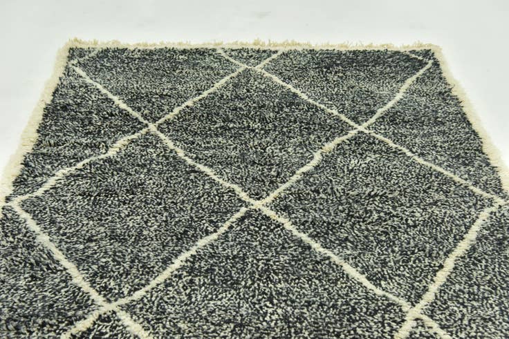Detail image of 5' 6 x 7' 7 Hand Knotted Moroccan Wool Rug