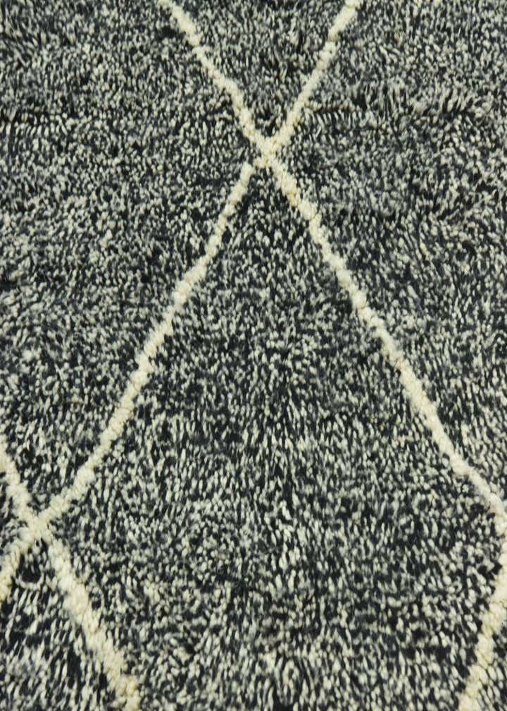 5' 6 x 7' 7 Hand Knotted Moroccan Wool Rug