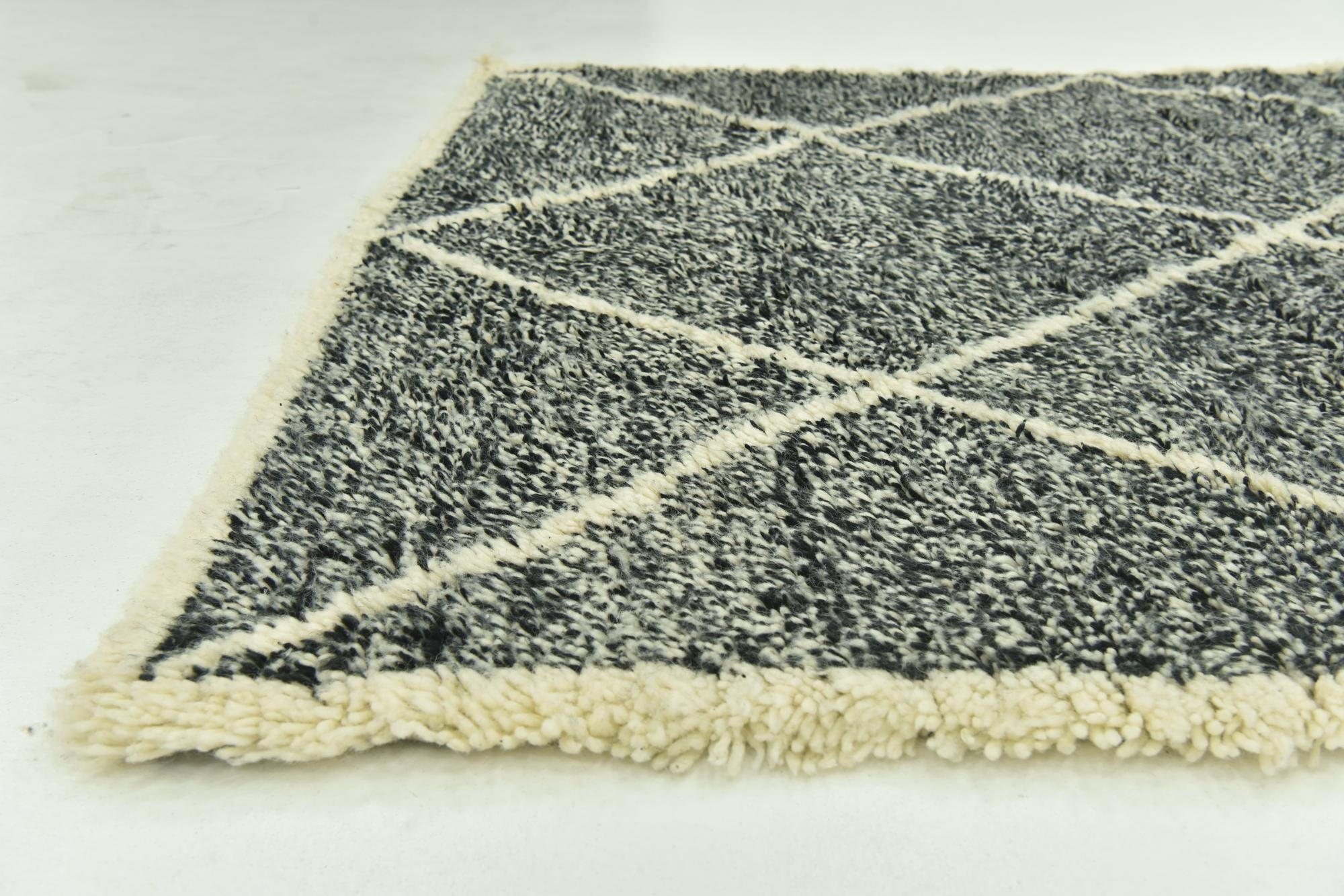 5' 6 x 7' 7 Hand Knotted Moroccan Wool Rug