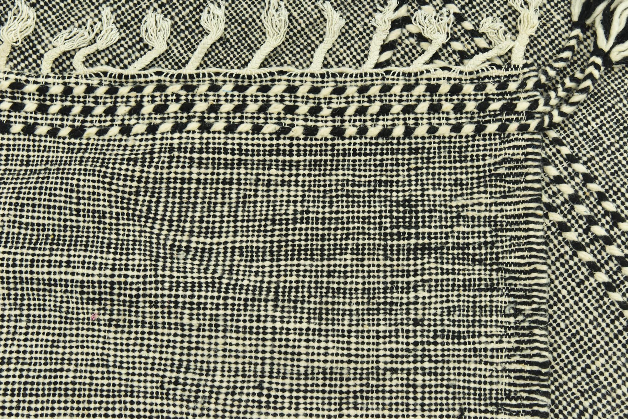 6' 5 x 10' Hand Knotted Moroccan Wool Rug