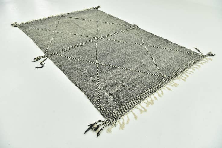 Detail image of 6' 5 x 10' Hand Knotted Moroccan Wool Rug