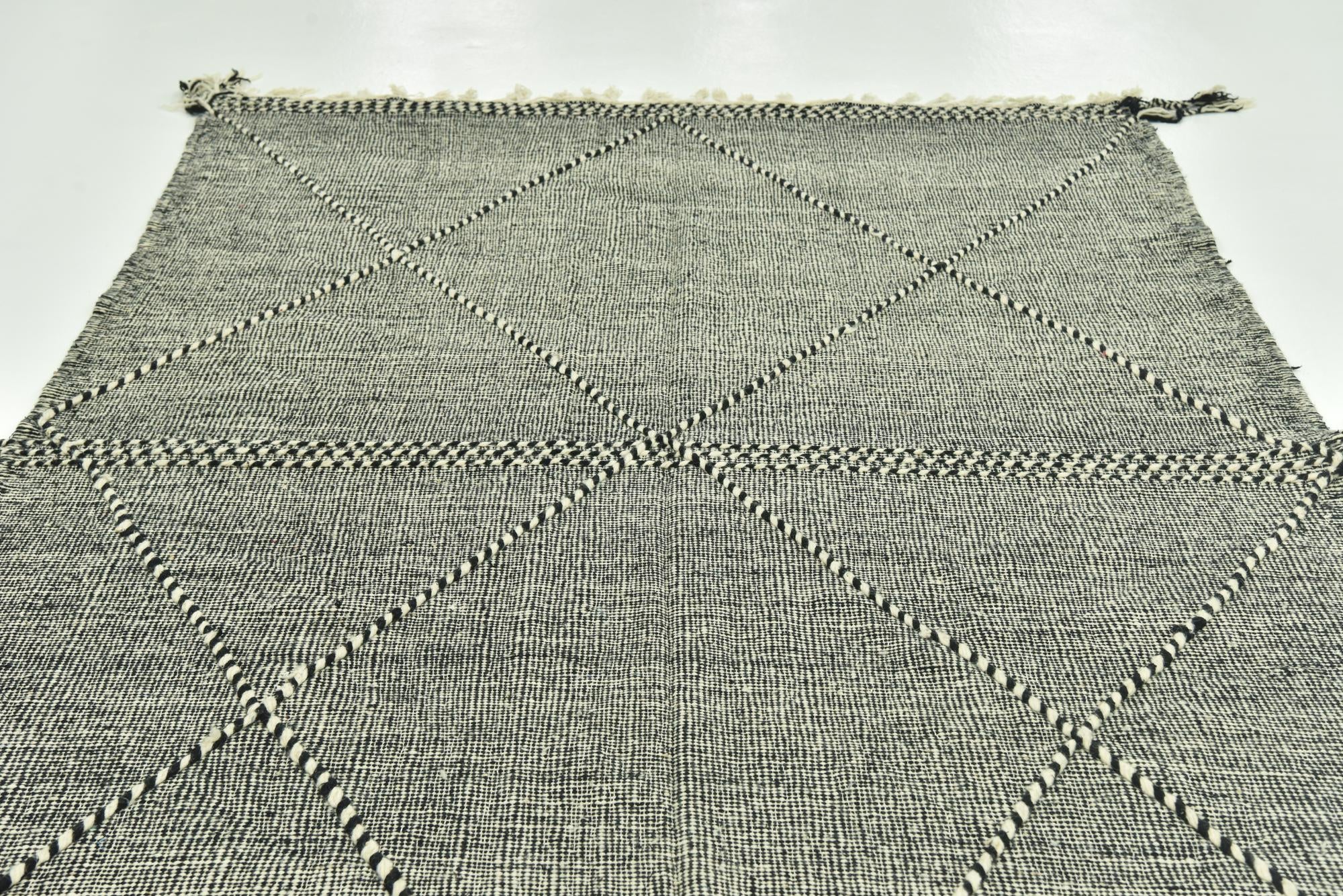 6' 5 x 10' Hand Knotted Moroccan Wool Rug