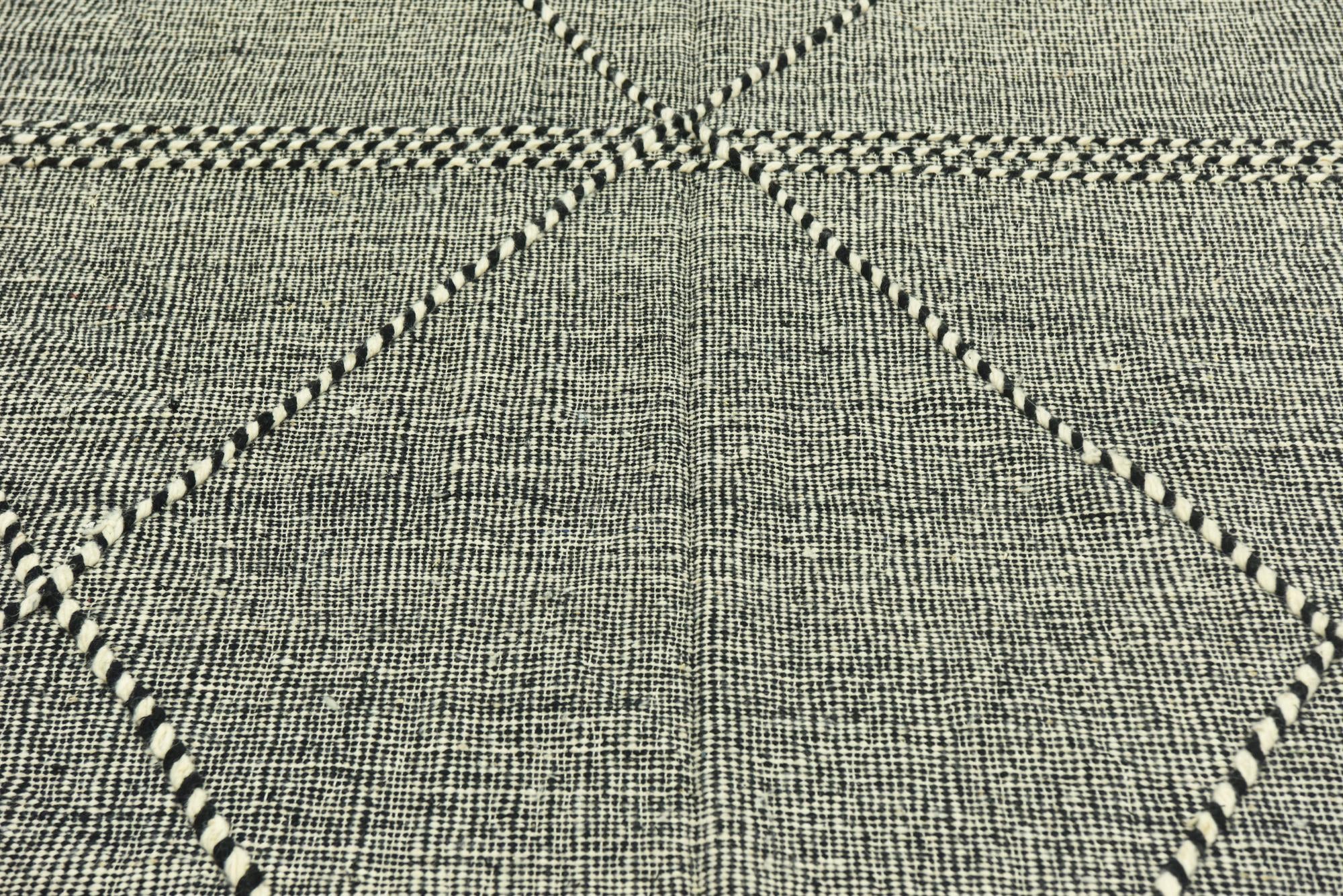 6' 5 x 10' Hand Knotted Moroccan Wool Rug