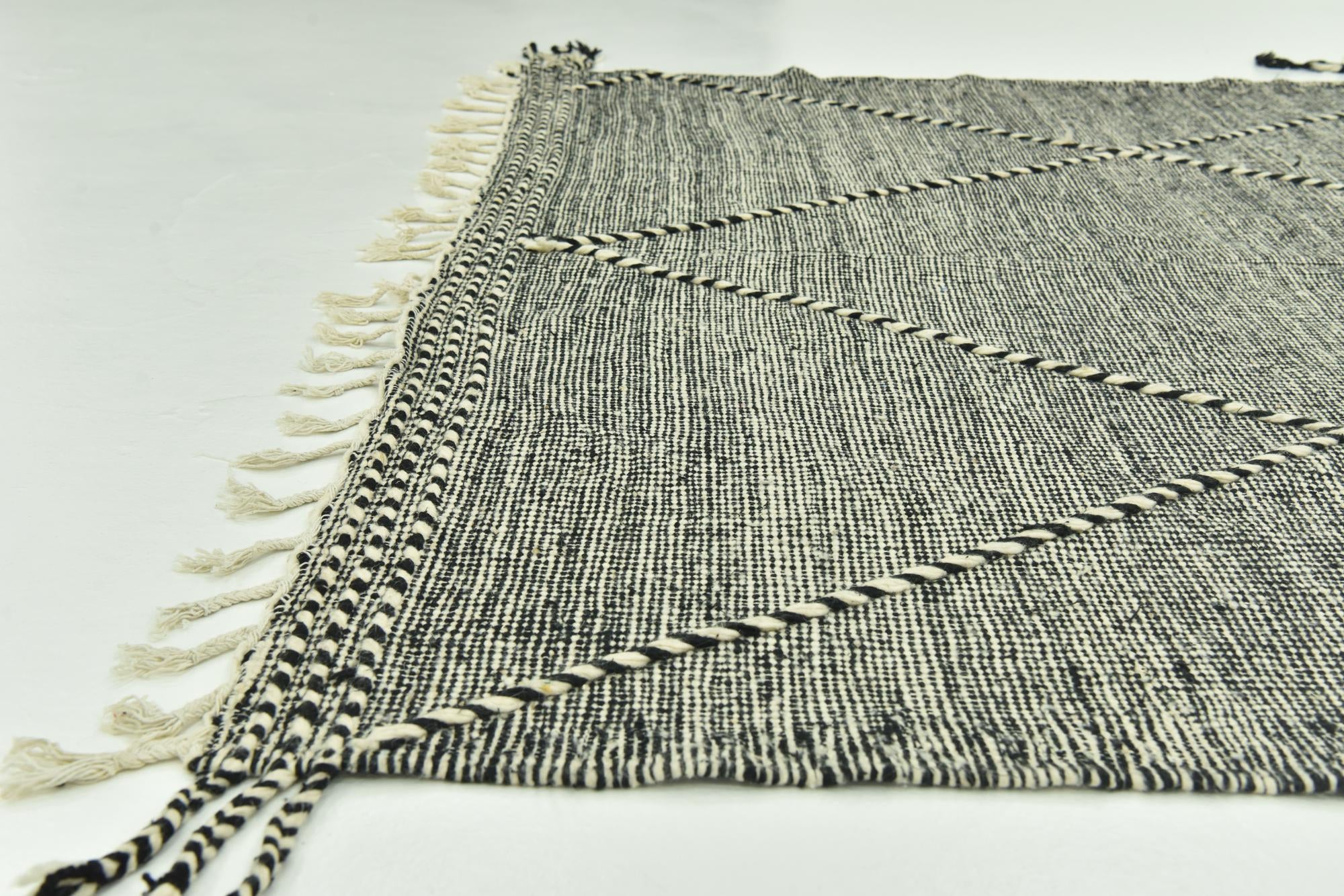 6' 5 x 10' Hand Knotted Moroccan Wool Rug