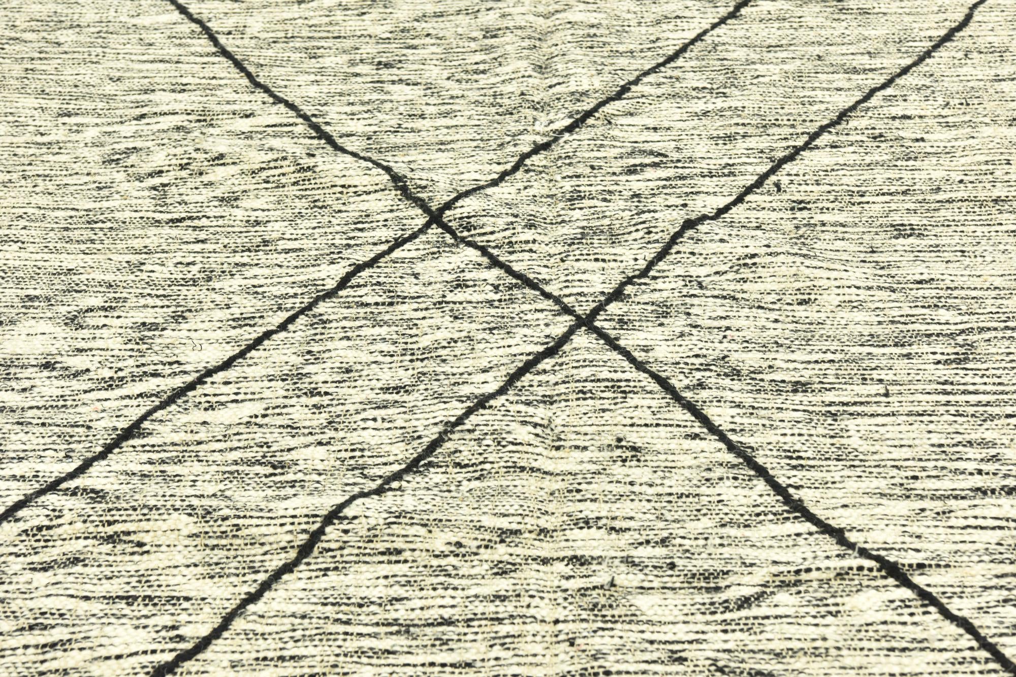 9' 1 x 13' 3 Hand Knotted Moroccan Wool Rug