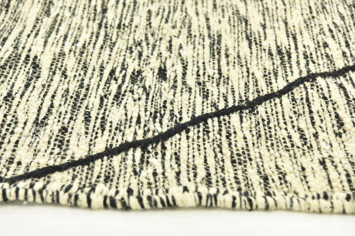 9' 1 x 13' 3 Hand Knotted Moroccan Wool Rug