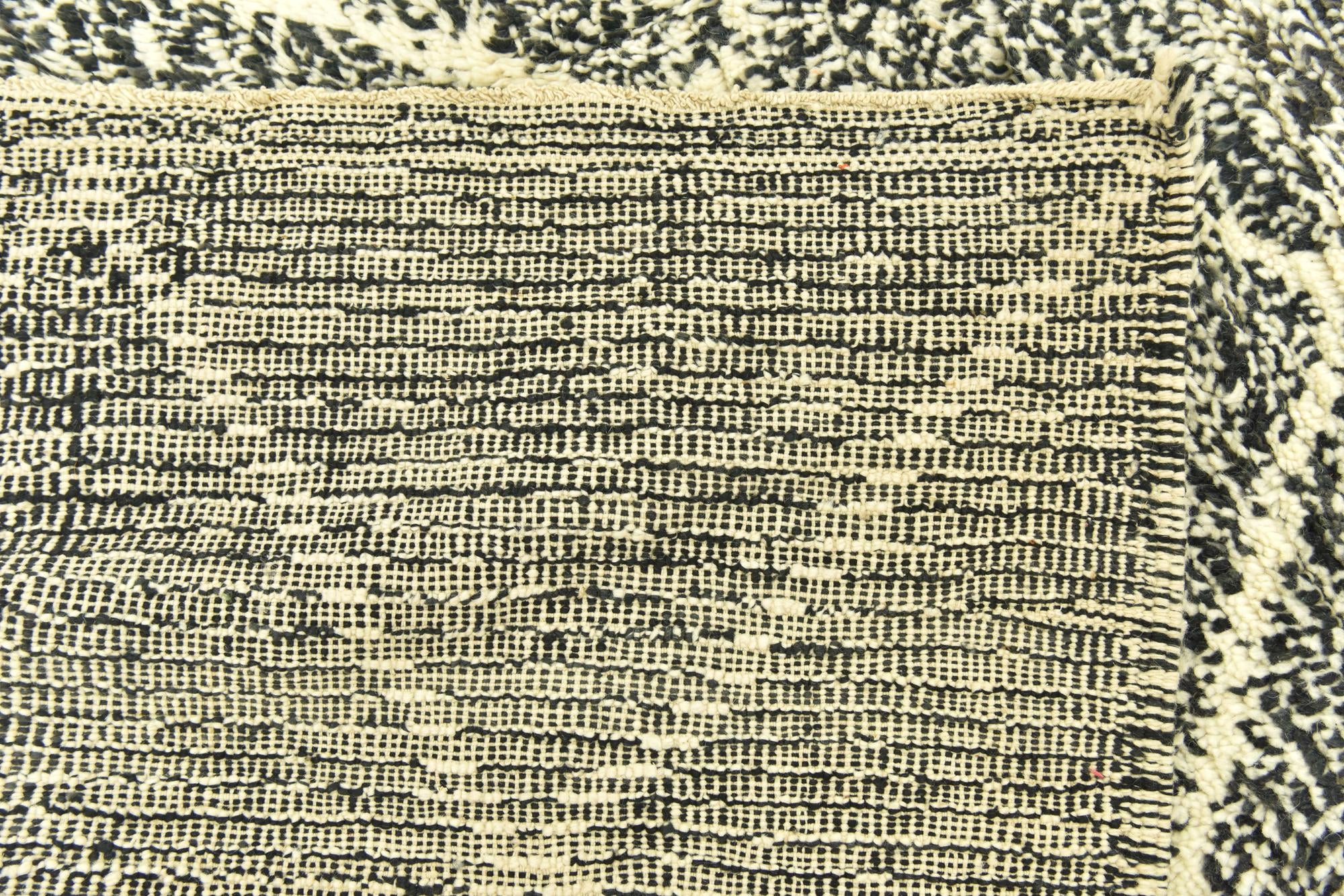 6' 5 x 10' Hand Knotted Moroccan Wool Rug
