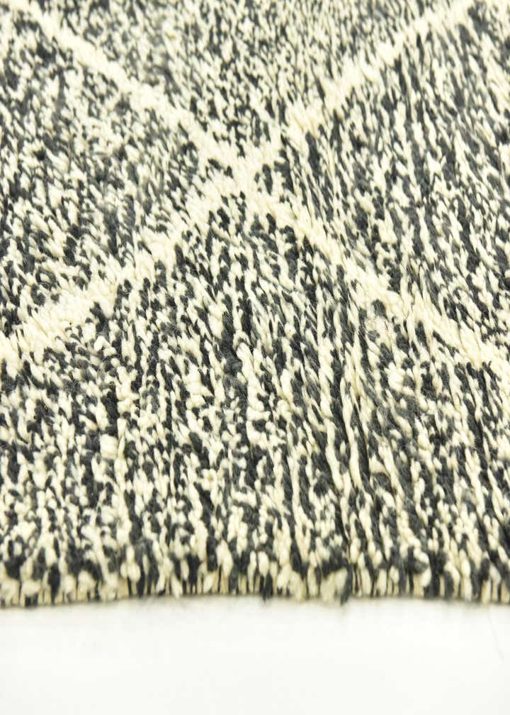 6' 5 x 10' Hand Knotted Moroccan Wool Rug
