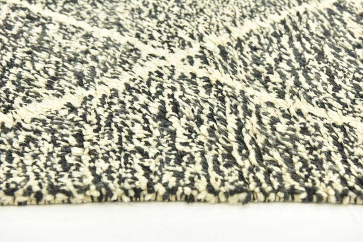 6' 5 x 10' Hand Knotted Moroccan Wool Rug