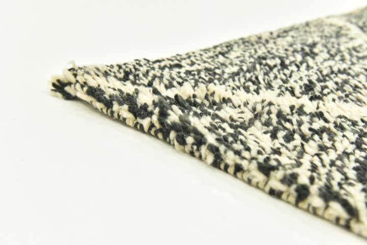 6' 5 x 10' Hand Knotted Moroccan Wool Rug