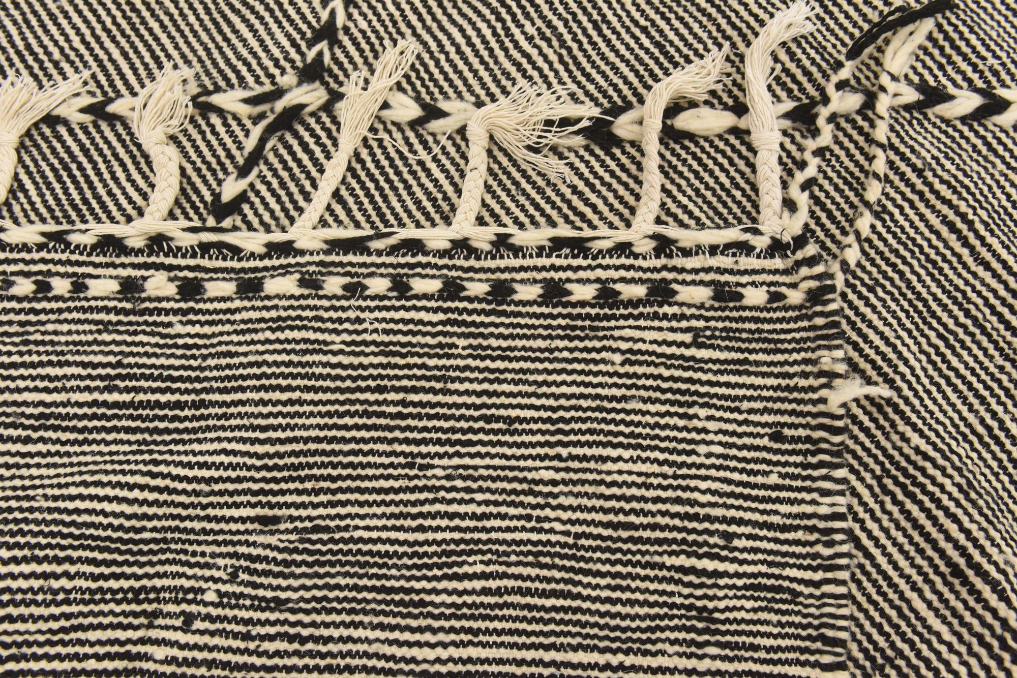7' 6 x 10' 1 Hand Knotted Moroccan Wool Rug