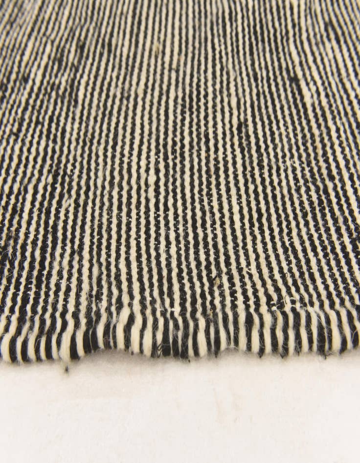 Detail image of 7' 6 x 10' 1  Hand Knotted Moroccan Wool Rug