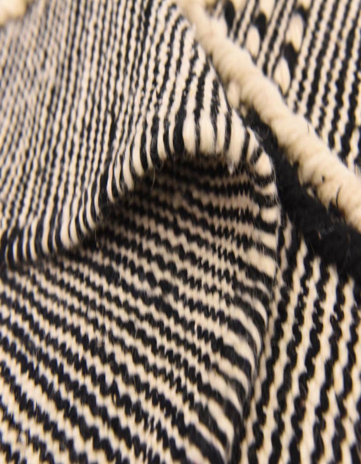 Detail image of 6' x 9' 10  Hand Knotted Moroccan Wool Rug