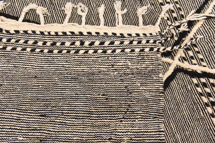 6' x 9' 10 Hand Knotted Moroccan Wool Rug