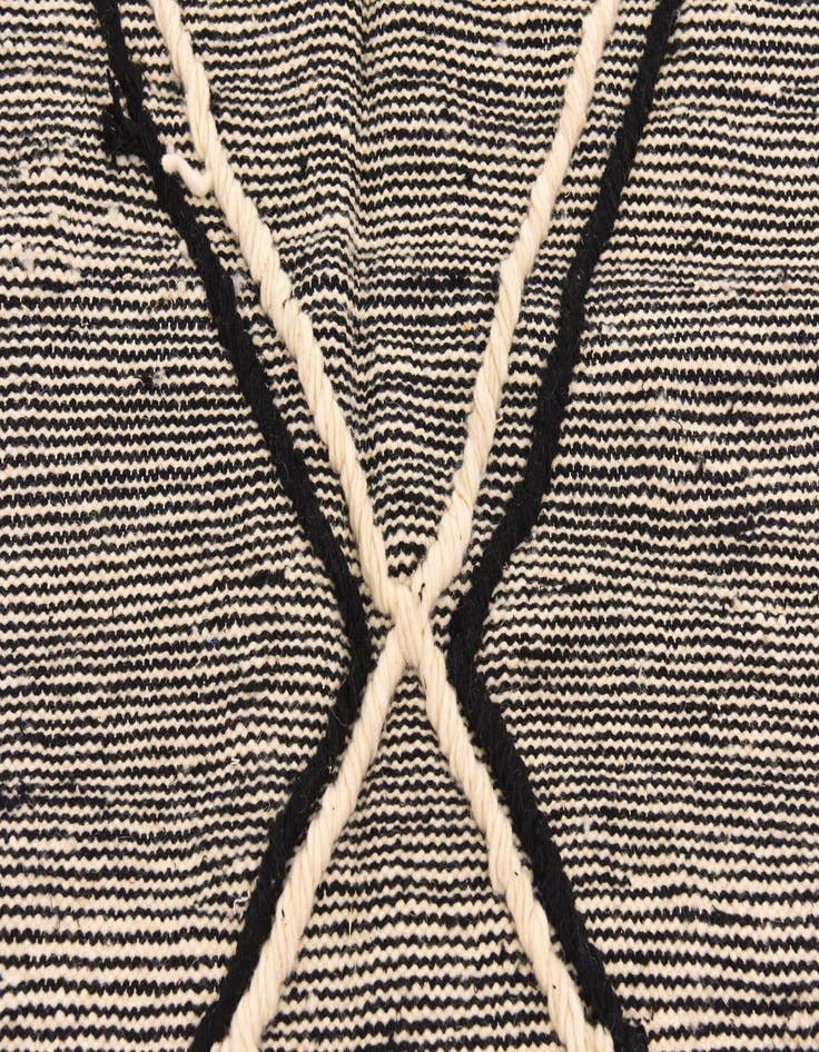 Detail image of 6' x 9' 10  Hand Knotted Moroccan Wool Rug