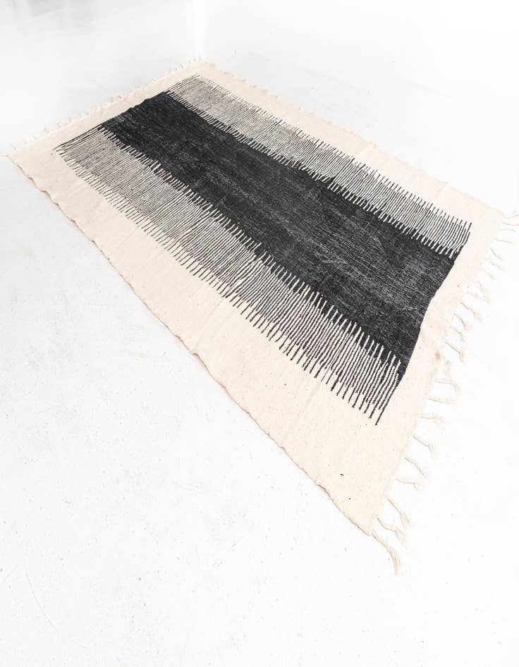 Detail image of 6' 9 x 10' 6 Hand Knotted Moroccan Wool Rug