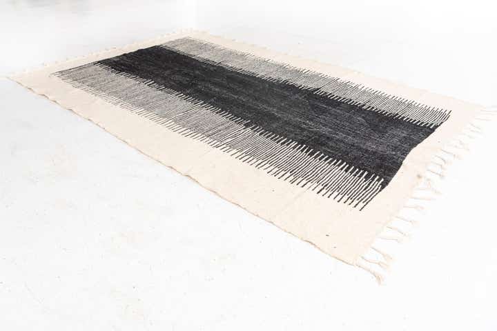 6' 9 x 10' 6 Hand Knotted Moroccan Wool Rug