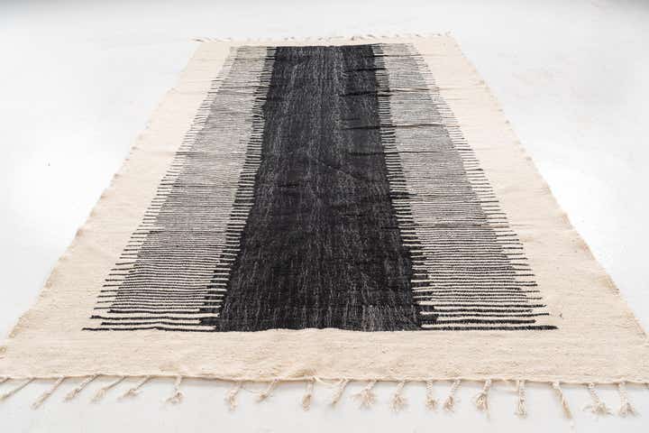 6' 9 x 10' 6 Hand Knotted Moroccan Wool Rug