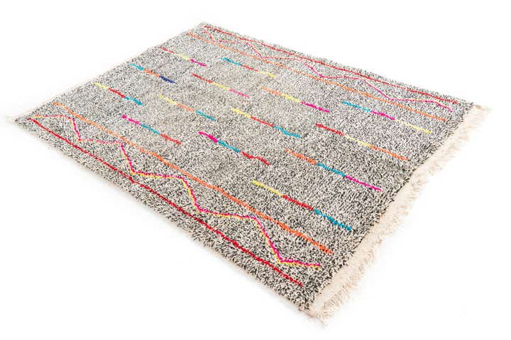 5' x 6' 7 Hand Knotted Moroccan Wool Rug