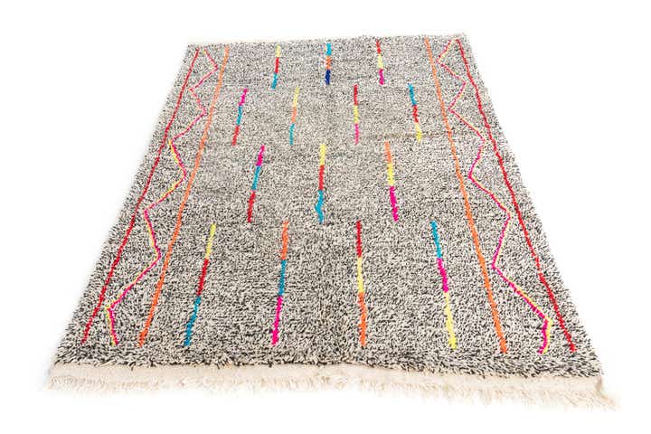5' x 6' 7 Hand Knotted Moroccan Wool Rug