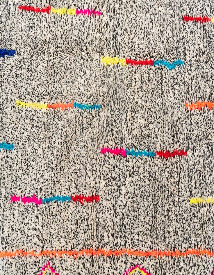 Detail image of 5' x 6' 7  Hand Knotted Moroccan Wool Rug