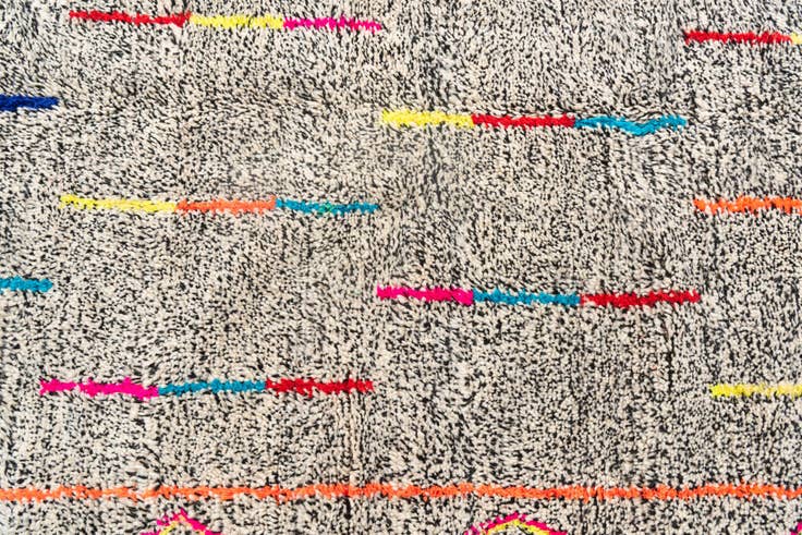 Detail image of 5' x 6' 7 Hand Knotted Moroccan Wool Rug