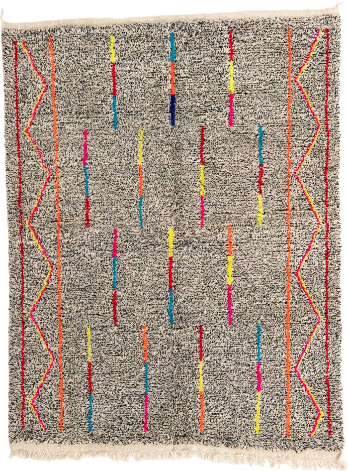 Detail image of 5' x 6' 7 Hand Knotted Moroccan Wool Rug